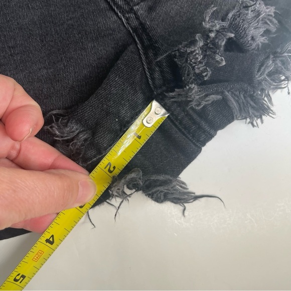Mossimo High Rise Jean Short Ripped Fray Hem Black Washed - Picture 10 of 13